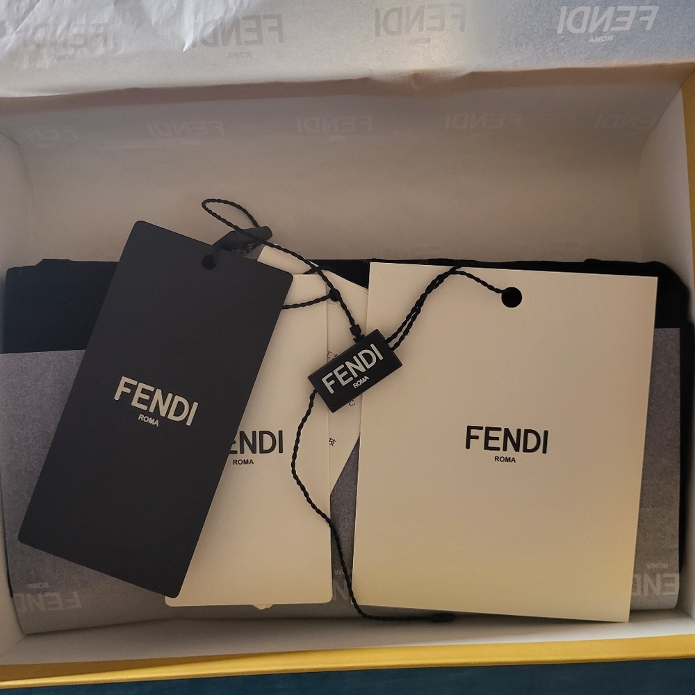 Fendi FF motif black size 111